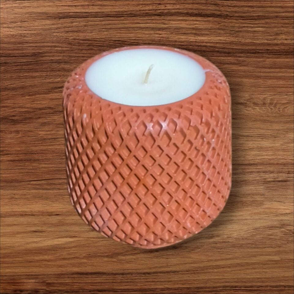 FİLE DESENLİ TOPRAK RENGİ EL YAPIMI BETON MUMLUKTA SOYA MUMU