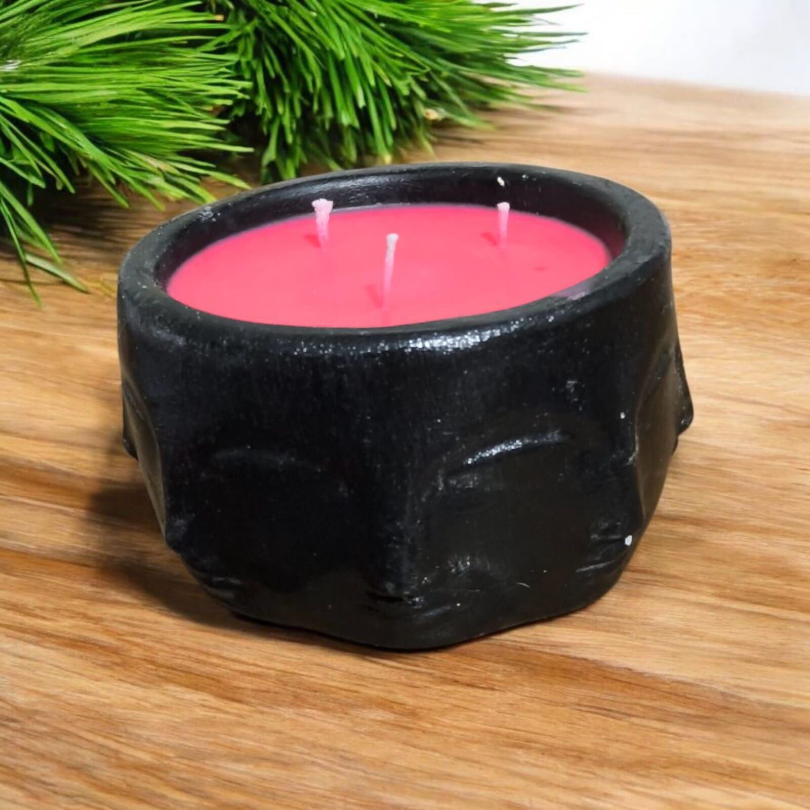 SOYUT YÜZ SİYAH BETON MUMLUKTA SOYA MUMU KIRMIZI